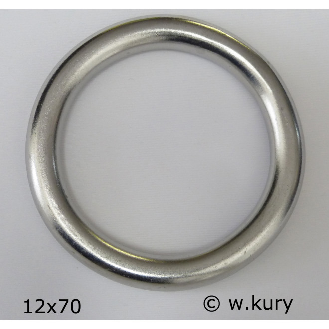Edelstahlringe 12 x 70 x 94 geschweißt, poliert